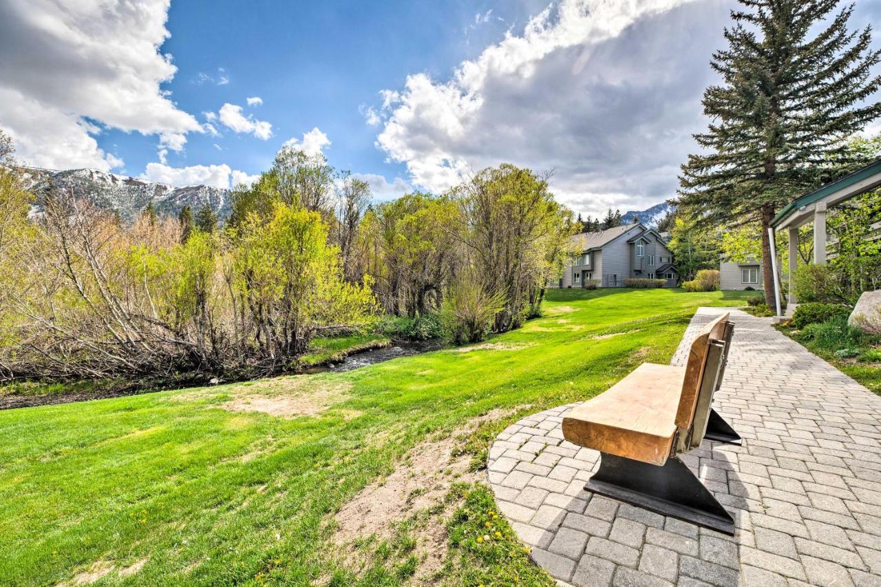 Mammoth Lakes Nature Escape Hot Tub Access! 외부 사진